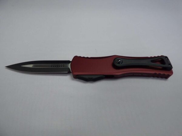 MICROTECH HERA DOUBLE EDGE MERLOT STANDARD BLADE OUT LOGO SIDE