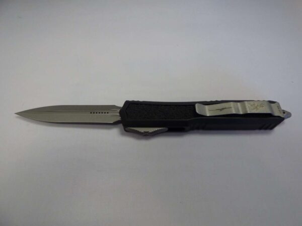 MICROTECH MAKORA DOUBLE EDGE SIGNATURE SERIES APOCALYPTIC STANDARD NICKEL BORON INTERNALS TEXTURE ON HANDLE BLADE OUT CLIP SIDE