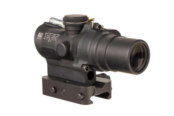 TRIJICON 1.5x16S COMPACT ACOG SCOPE DUAL ILLUMINATED GREEN RING 2MOA CENTER DOT W/ Q-LOC MOUNT LEFT SIDE VIEW REAR ANGLE