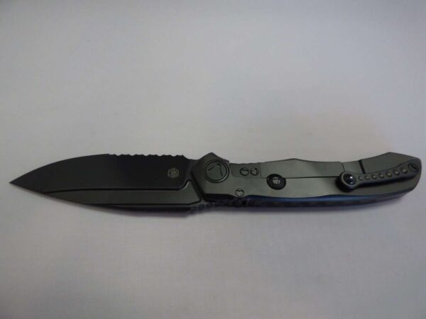 MICROTECH ANAX SINGLE EDGED DLC TITANIUM HANDLE DLC PARTIAL SERRATED DLC TITANIUM PIVOT COLLAR CARBON FIBER INLAY EDGE UP