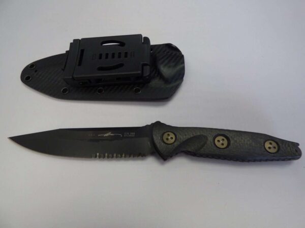 MICROTECH SOCOM ALPHA SINGLE EDGE SIGNATURE SERIES CARBON FIBER HANDLE DLC PARTIAL SERRATED LABEL