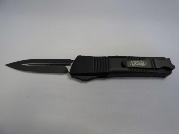 cmbt troodon de tac clip