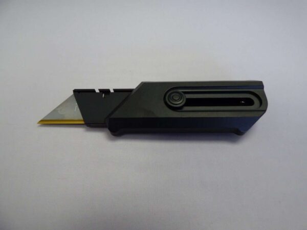 CHAVES C.H.U.B. BLACK PVD EDGE DOWN