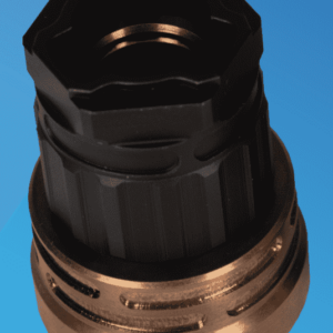 Q ERECT9R THREE-WAY MOUNT BLACK VERTICAL VIEW