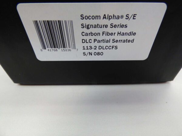 MICROTECH SOCOM ALPHA SINGLE EDGE SIGNATURE SERIES CARBON FIBER HANDLE DLC PARTIAL SERRATED LABEL