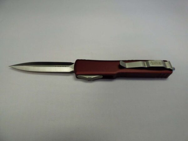 MICROTECH UTX-70 DOUBLE EDGED MERLOT SATIN STANDARD CLIP SIDE
