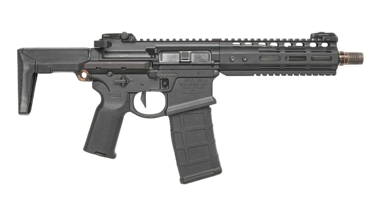 NOVESKE GHETTO BALSTER BLACK LEFT