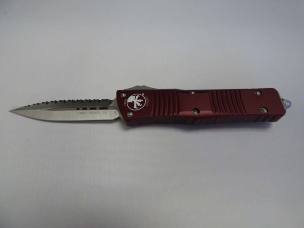MICROTECH COMBAT TROODON DOUBLE EDGE MERLOT STONWASH FULL SERRATED BLADE OUT CLIP SIDE