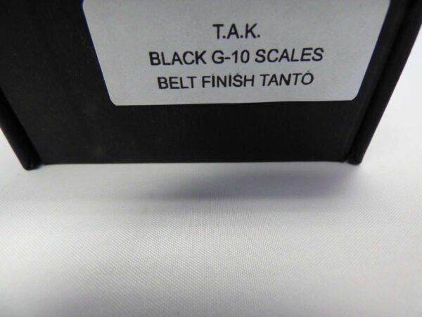 CHAVES T.A.K. BLACK G-10 SCALES BELT FINISH TANTO LABEL