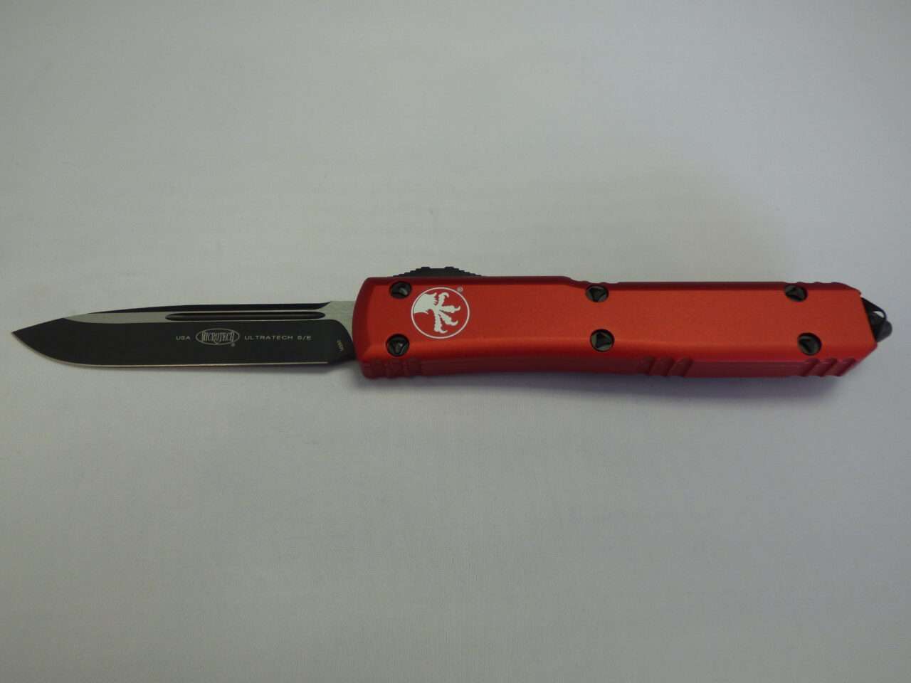 MICROTECH ULTRATECH SINGLE EDGED RED STANDARD EDGE DOWN
