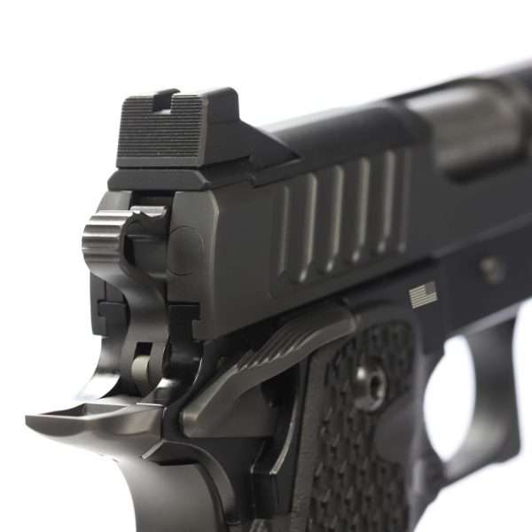 STACCATO C2 OR TACTICAL DLC BULL BARREL 9MM TOP REAR RIGHT SIDE VIEW SIGHT CLOSE UP