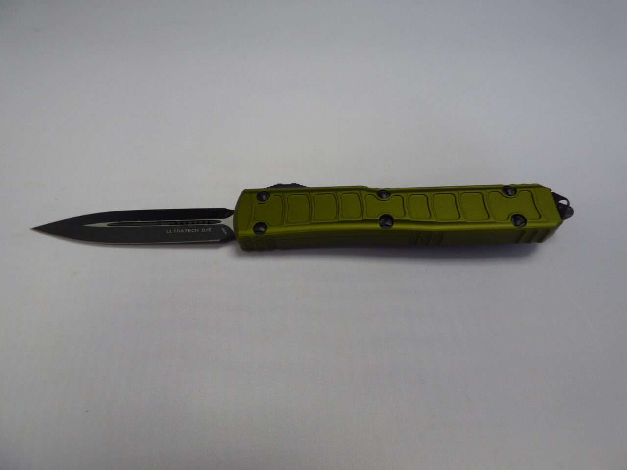 MICROTECH ULTRATECH II DOUBLE EDGED SIGNATURE SERIES OD GREEN STANDARD CLIP SIDE